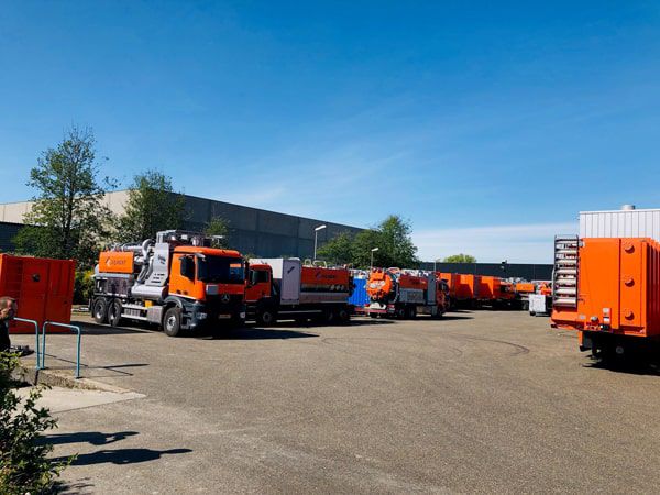 KOKS AQ-Rent Vermietung Vakuumfahrzeugen